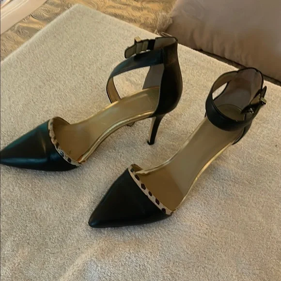 Heels - Picture 2 of 6